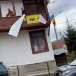 Tensiuni crescute în cadrul AUR: Însemne și bannere îndepărtate de pe un sediu din Buzău, în urma unor demisii semnificative